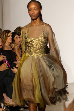 Fei Hong / MFb