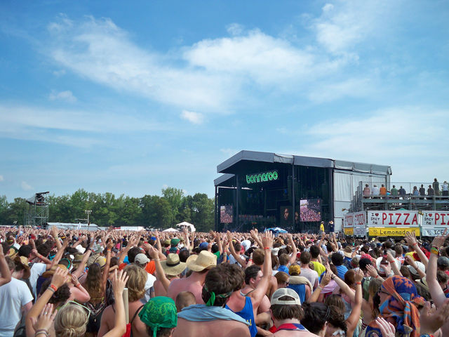 &copy; Nick Sievering / RumBum.com