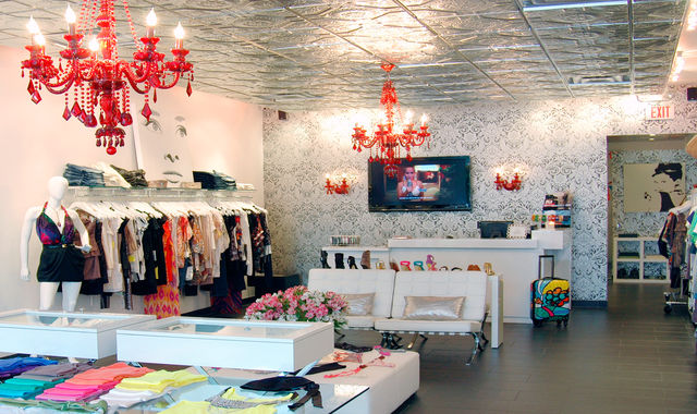 &copy; Cherry Bomb Boutique