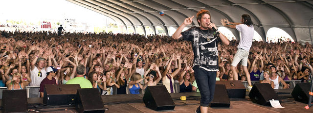 &copy; Tobin Voggesser / RumBum.com