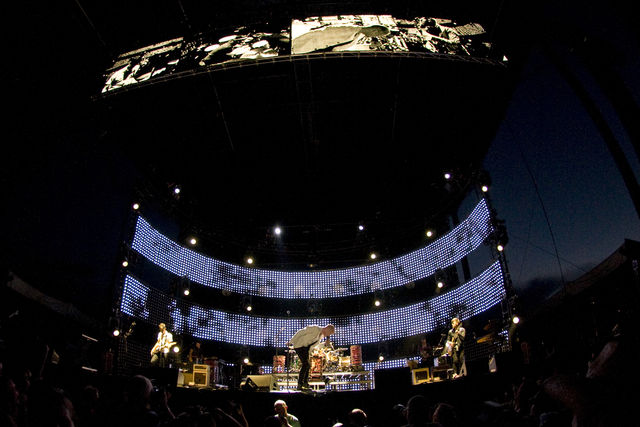 &copy; Tobin Voggesser / RumBum.com