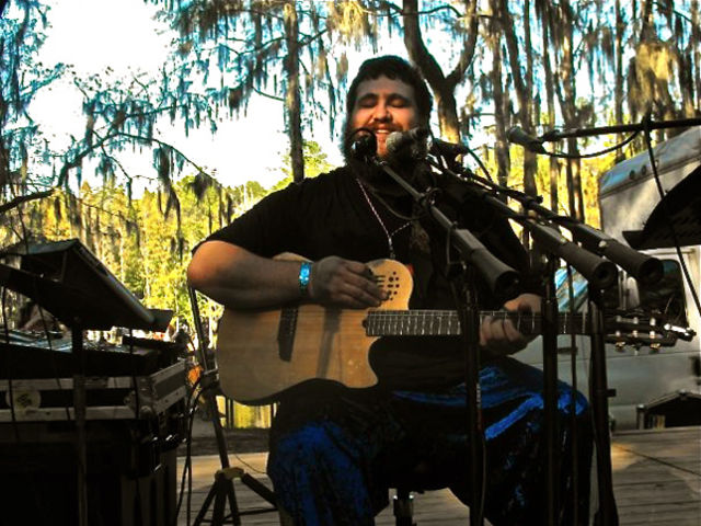 &copy; Tracy Block / RumBum.com