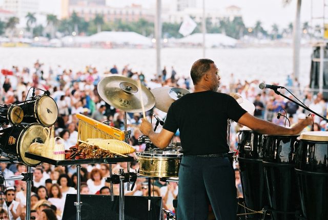 &copy; sunfest.com